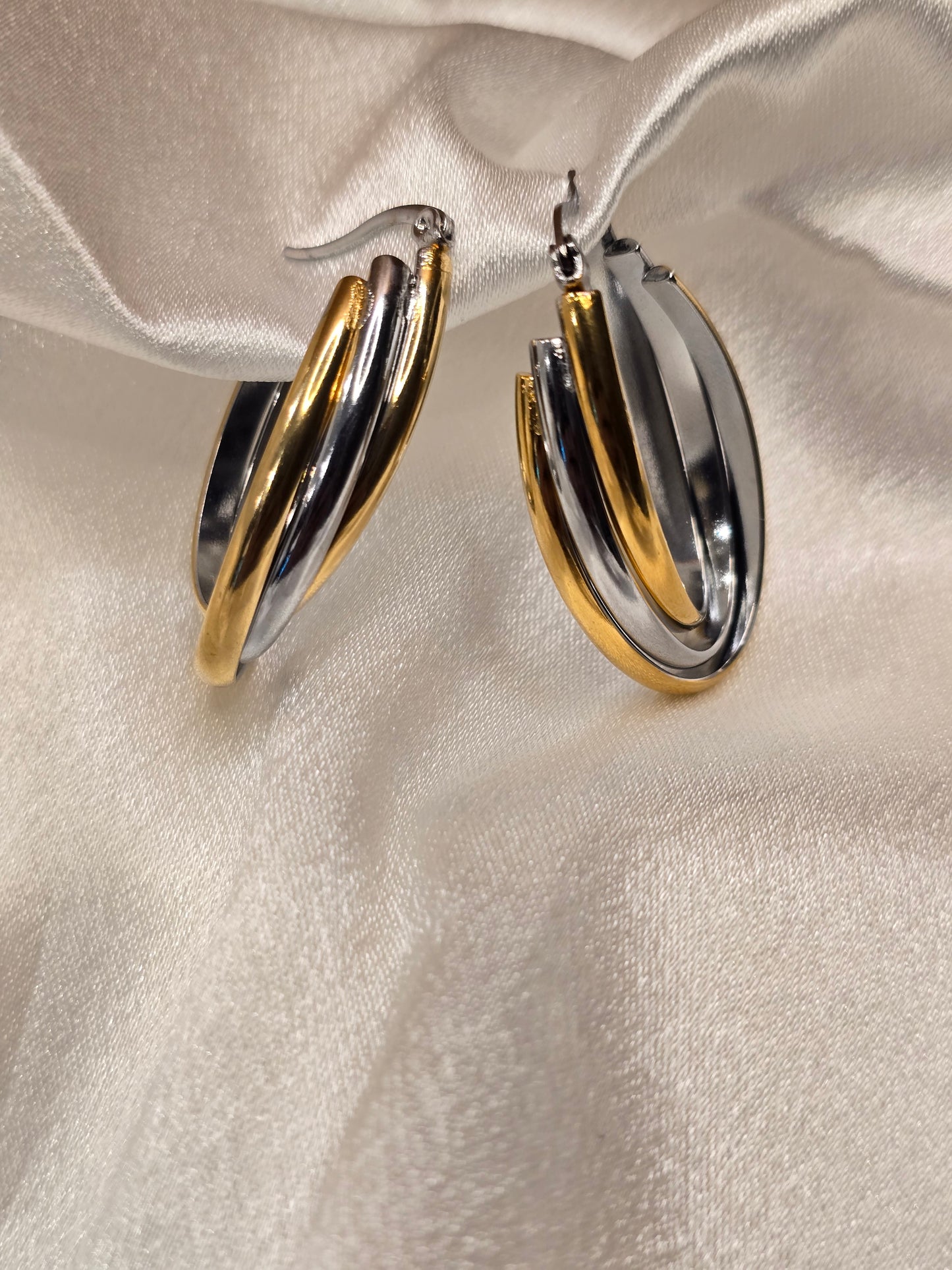 Elaria Duo Hoops