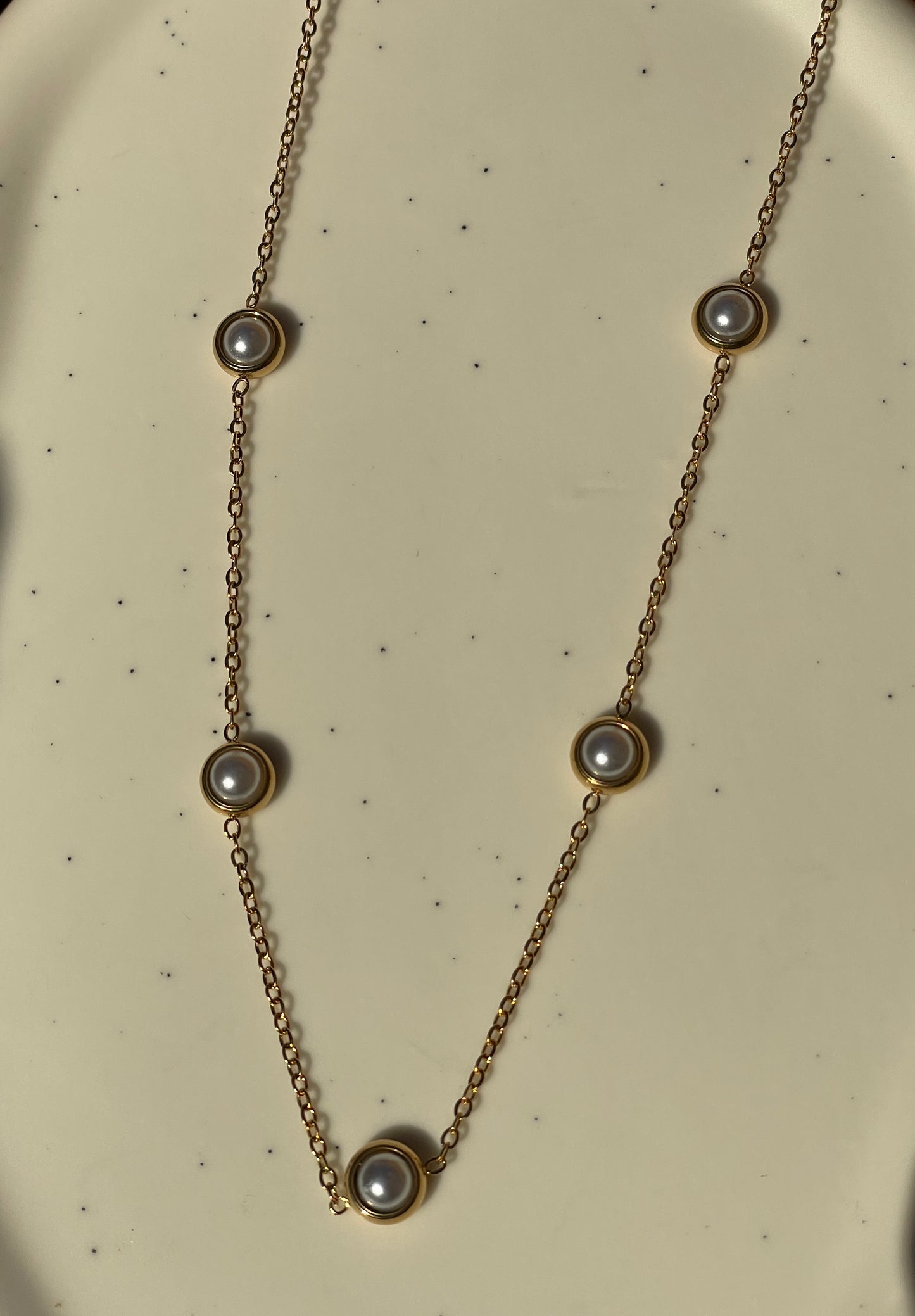 Yuna Pearl Necklace